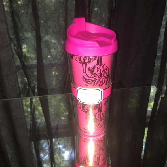 Lilly Pulitzer Accessories - Lilly Pulitzer thermal mug